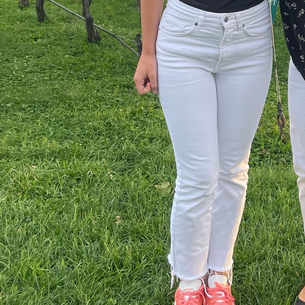 White Zara Jeans